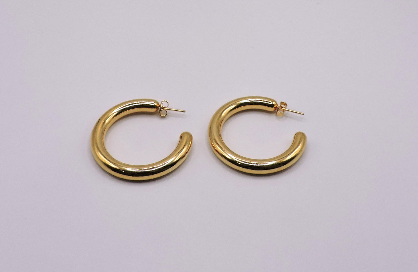 Earring Hollow round hoop gold filled