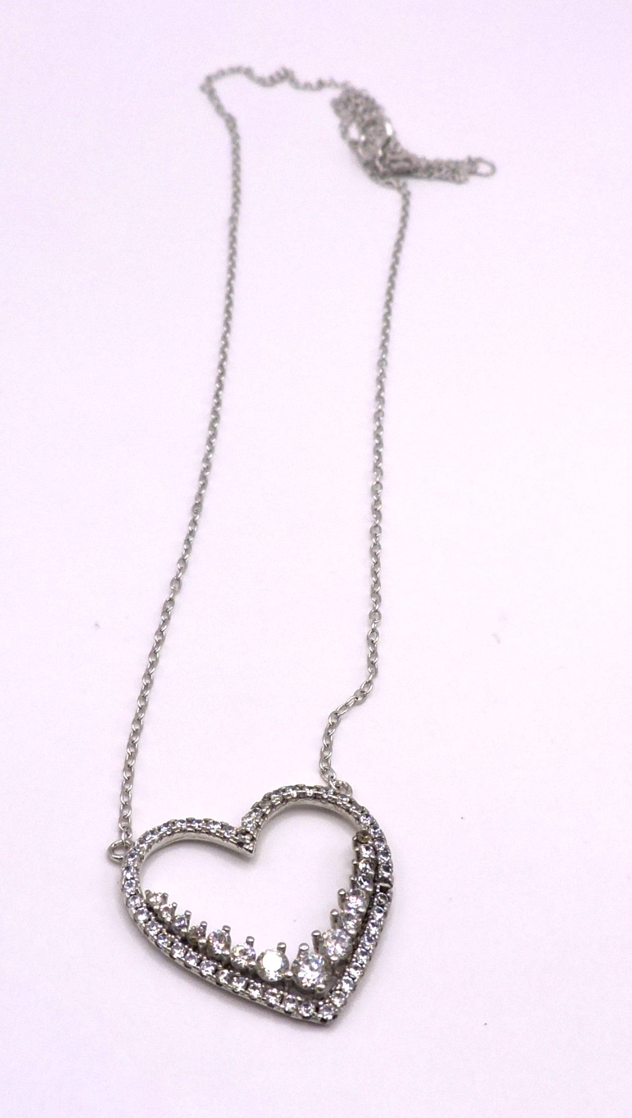 Silver Necklace with Heart-Shaped Zircons
