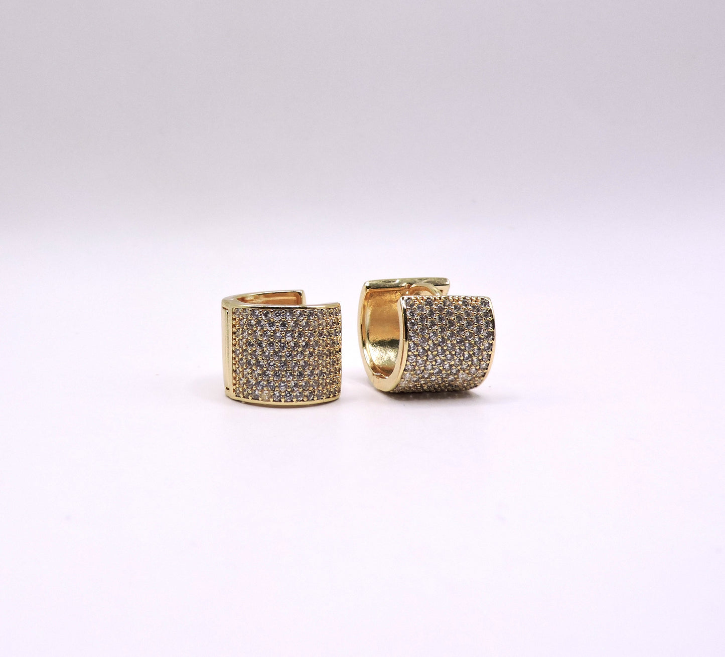 Wide hoop earring in Micropave, Gold Filled.
