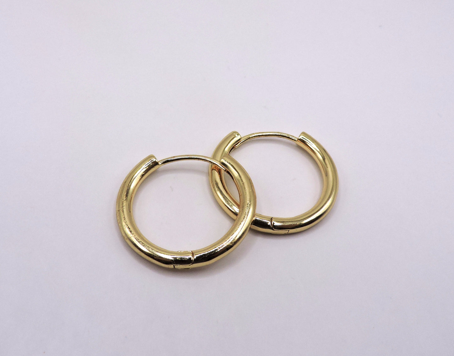 Gold-filled hoop earring