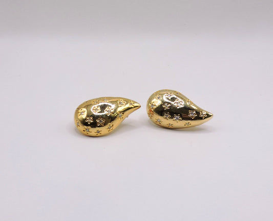 Teardrop hoops with stars and zircons in gold-filled