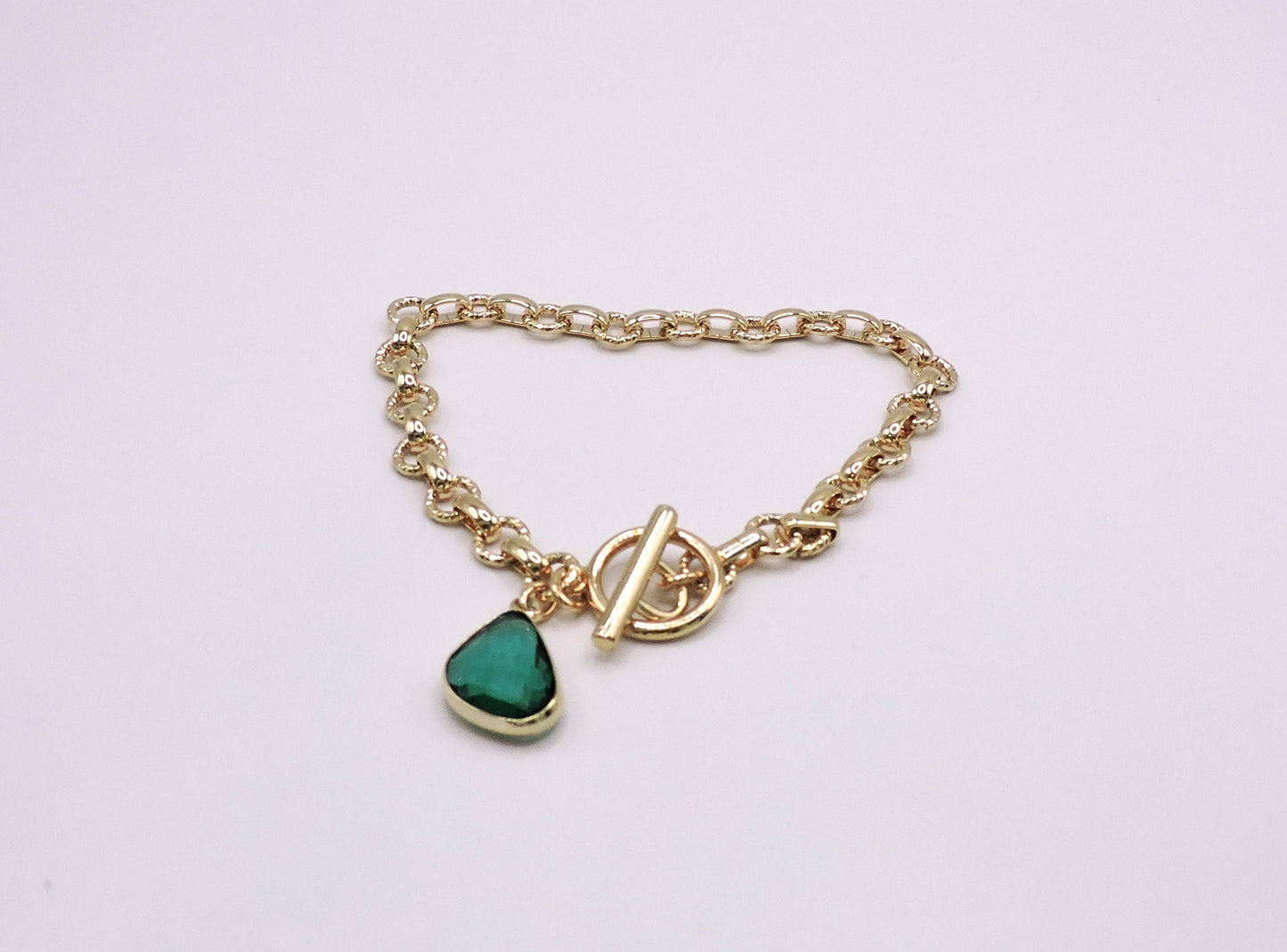 Goldfilled Bracelet with Green Stone