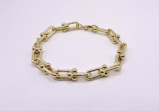 U-shaped link chain bracelet In Gold Filled