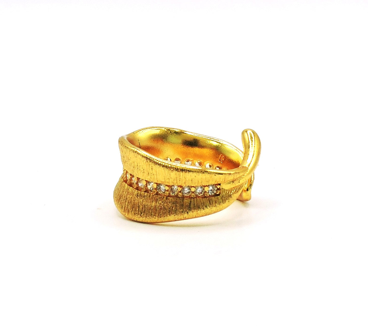 Wrinkled Ring with Gold-filled Zircons