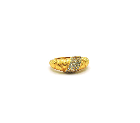 Vintage Ring with Micropave in Goldfilled