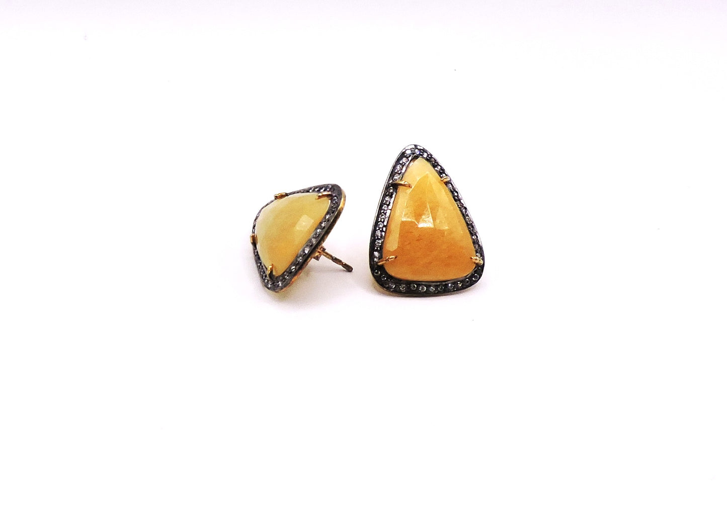 Silver and zircon earrings with semiprecious yellow stone