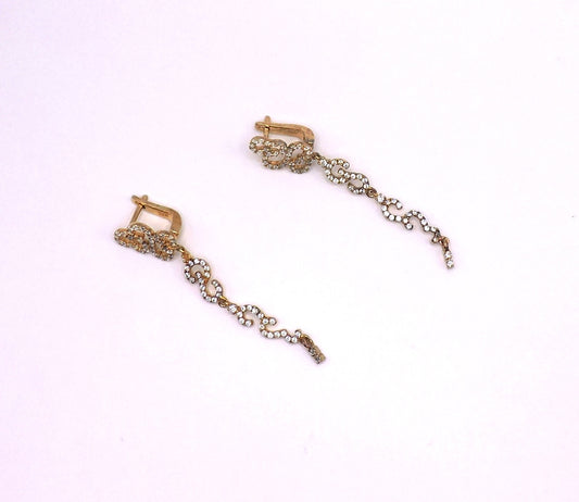 Gold-plated silver earring with designs and zircons