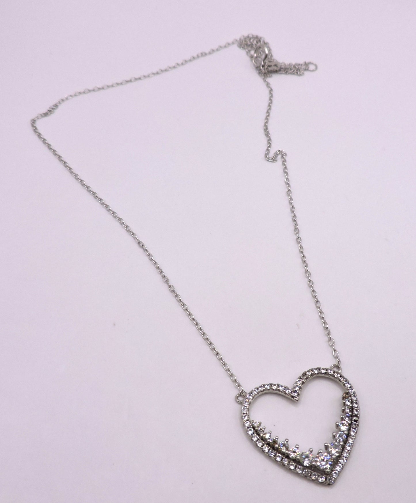 Silver Necklace with Heart-Shaped Zircons