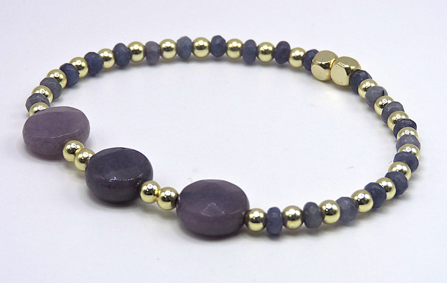 Real stone bracelet in silver