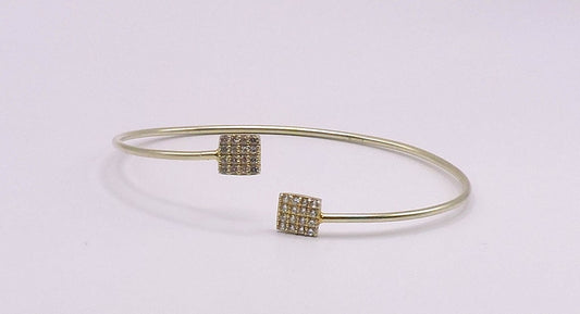 Gold-plated silver cuff with square-shaped zircons