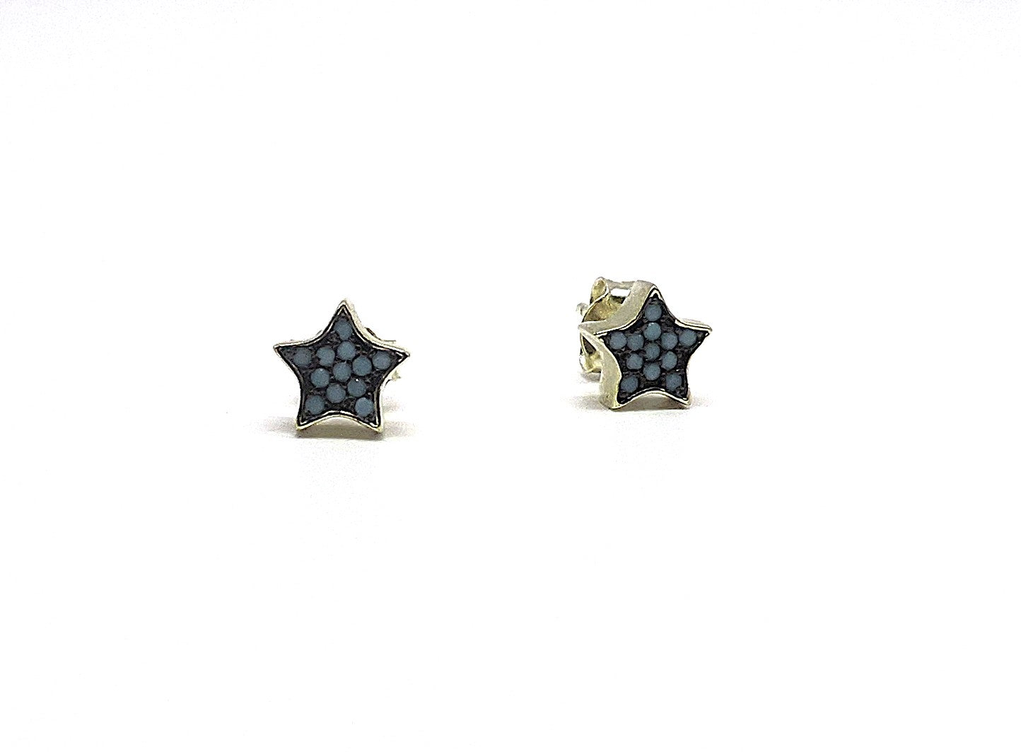 Star earrings with turquoise in silver.