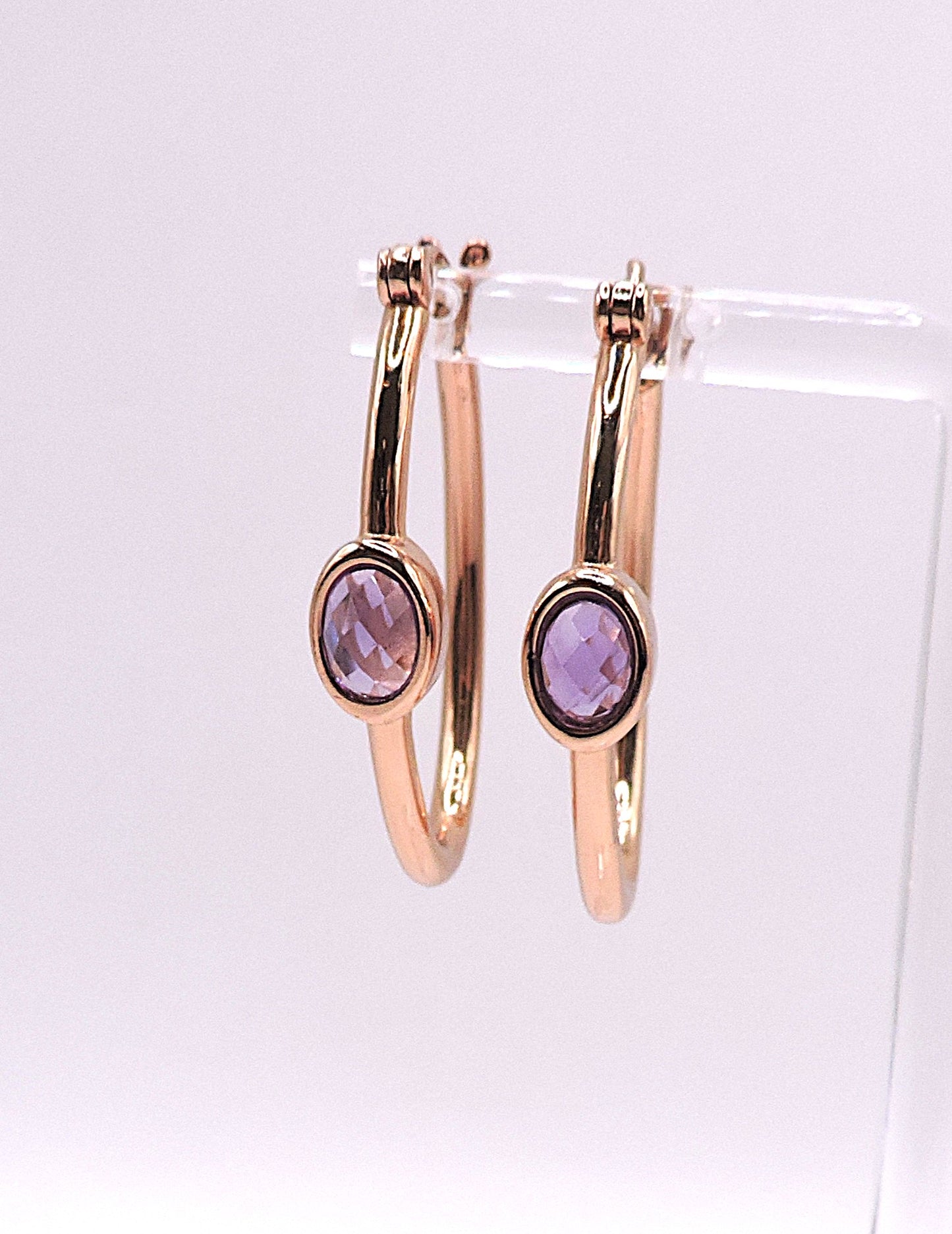 Golden rose earring with Amethyst