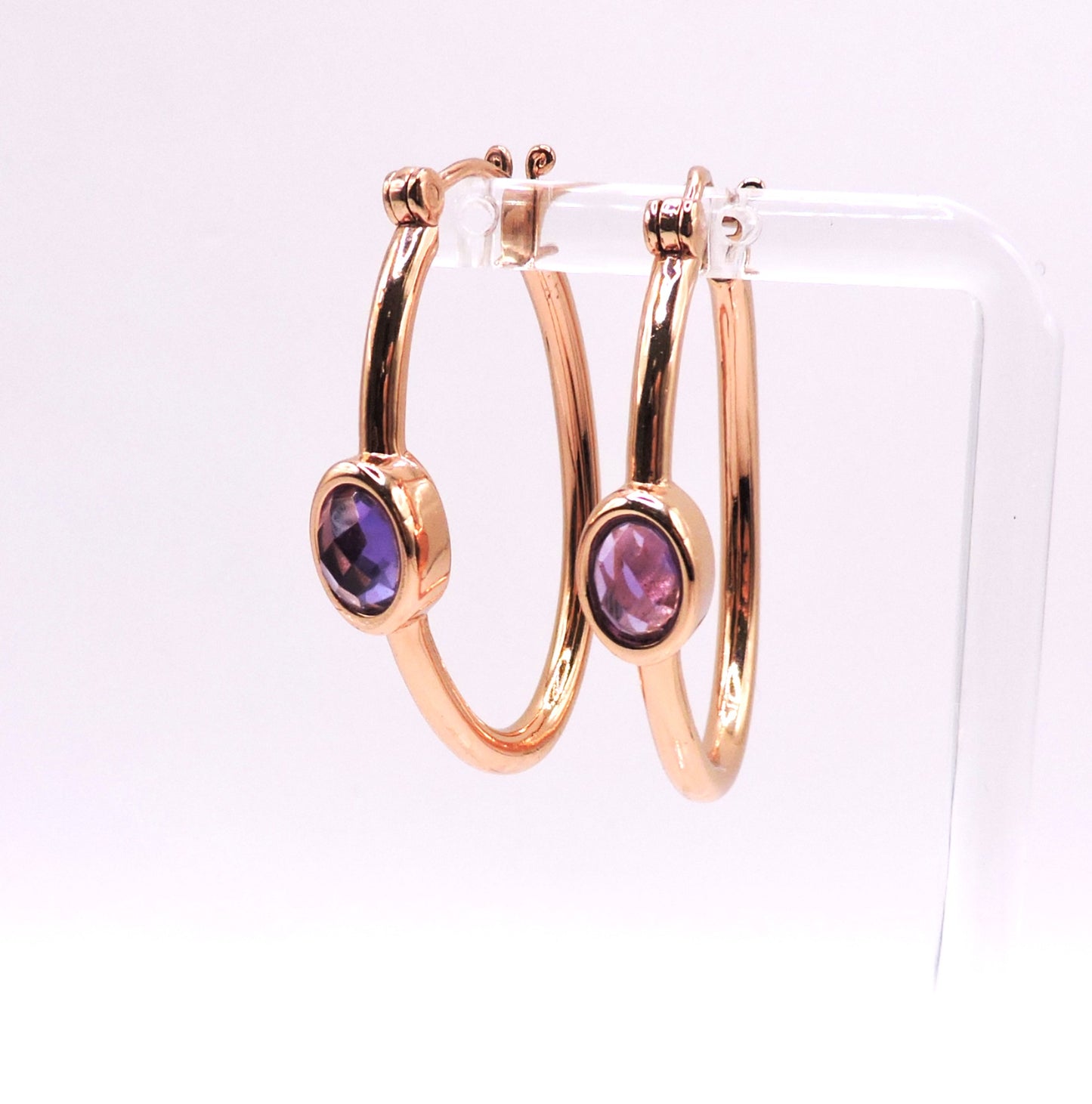 Golden rose earring with Amethyst