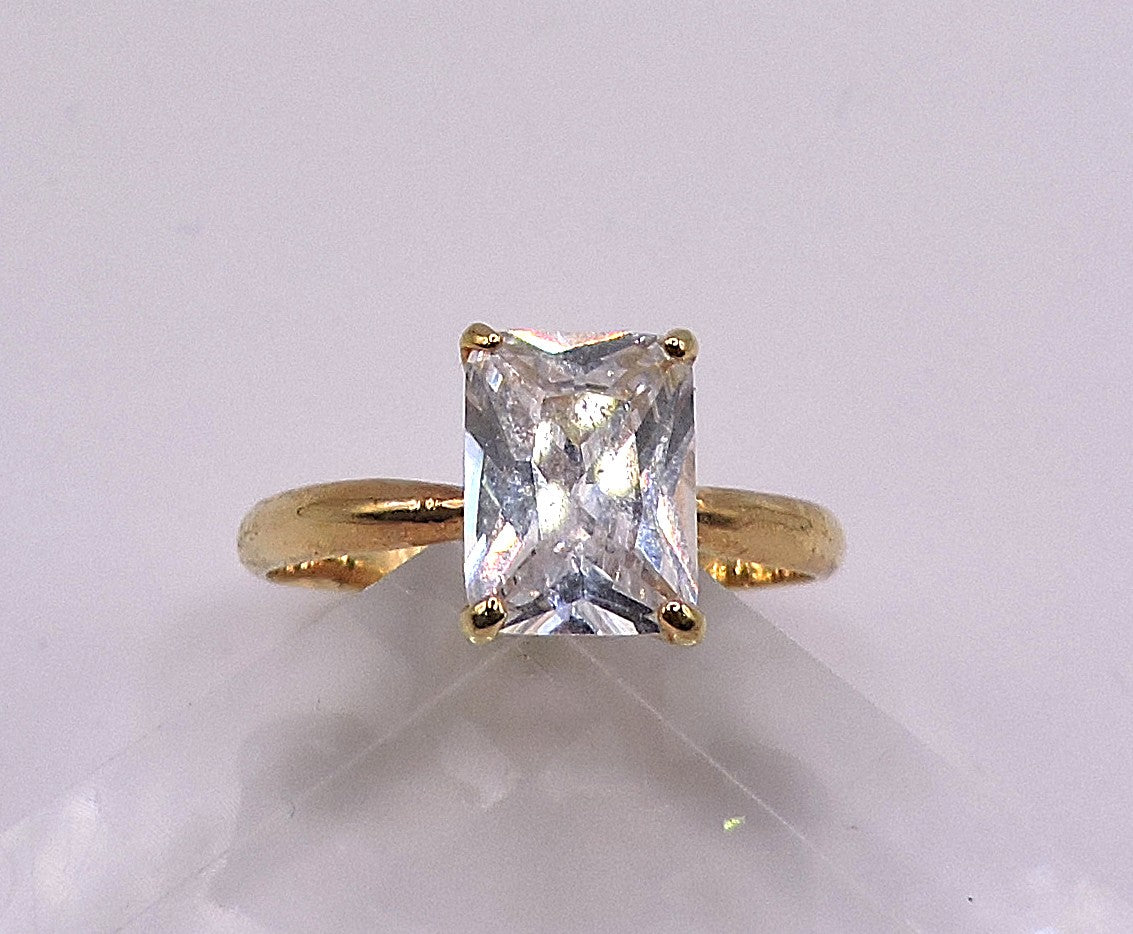 Goldfilled Square Solitaire 7/8