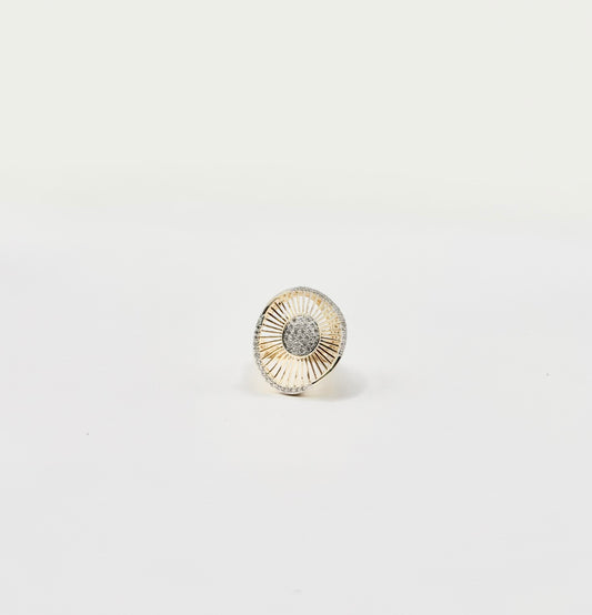Gold Filled Eye Ring with Zircons.